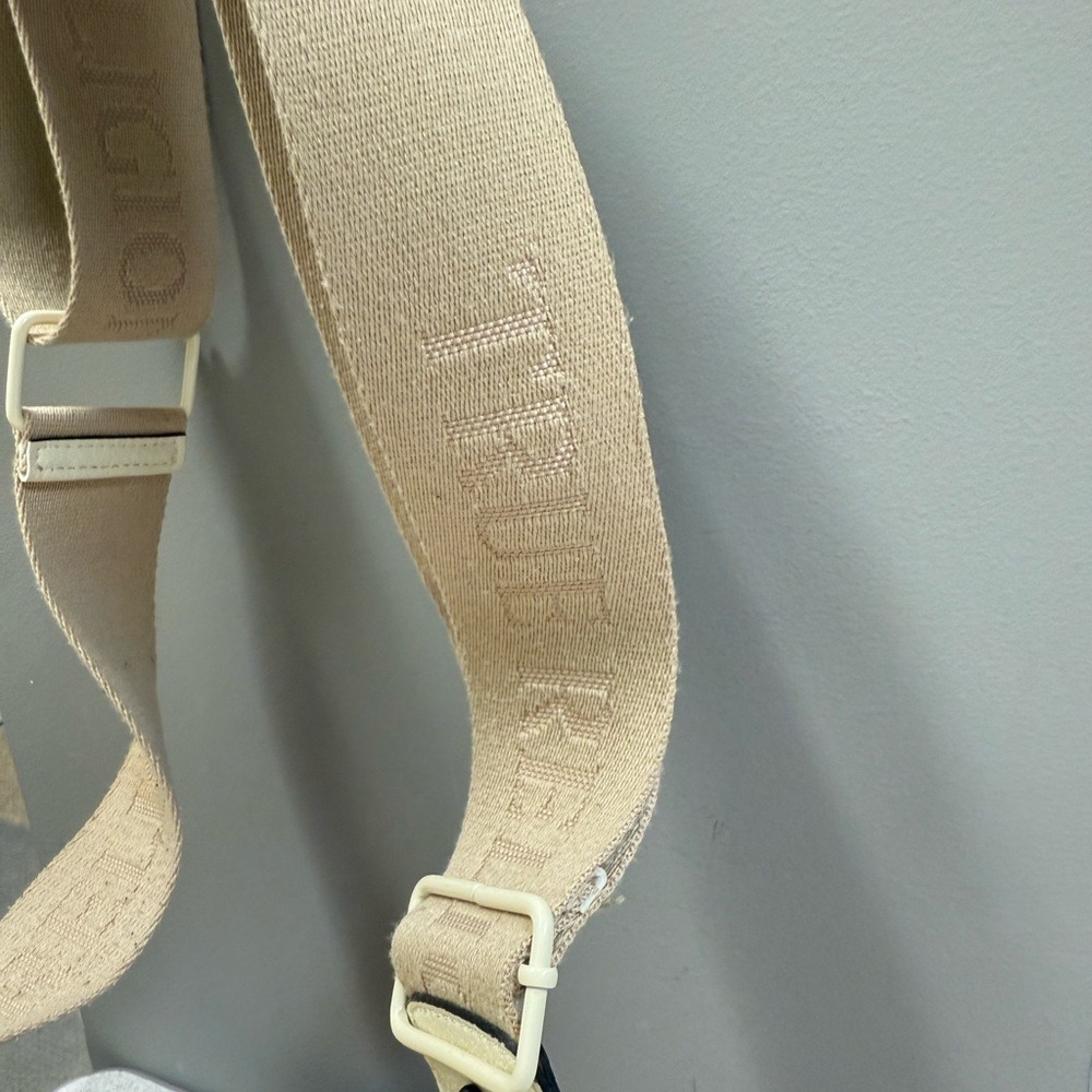 True Religion Horseshoe Buckle Crossbody Bag. - Picture 2 of 15